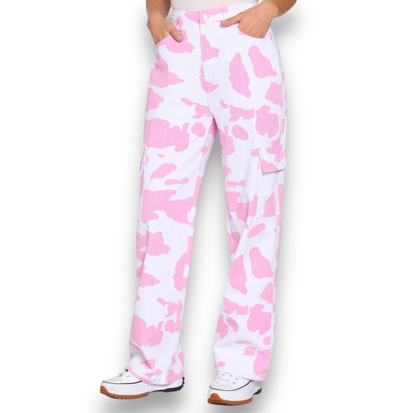 🌸campy cowgirl cargo pants! 🌸 - Picture 2 of 7